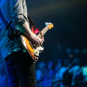 concert-musique-musicien-guitare-rock - Saumur Kiosque