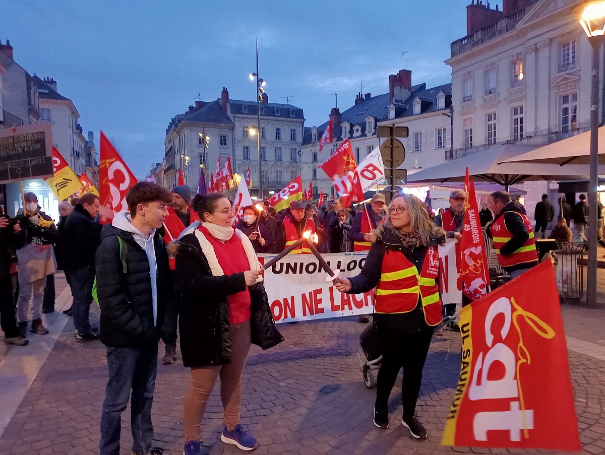 Saumur. Réforme des retraites : Encore une très forte mobilisation ce jeudi soir (retour images)