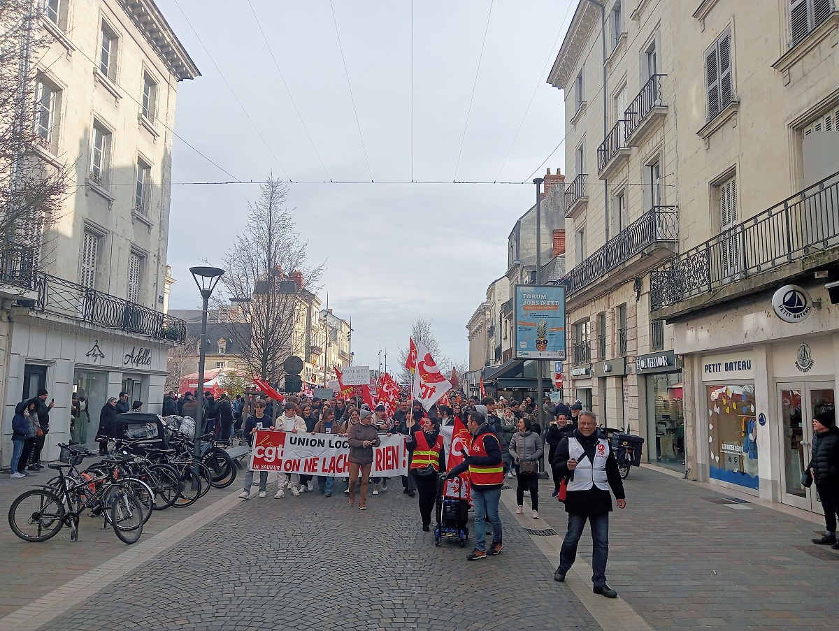 Saumur. Environ 4 000 personnes dans les rues contre la réforme des retraites (images)