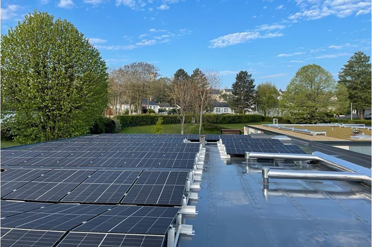 Saumur. Une centrale photovoltaïque sur le toit d’une école primaire