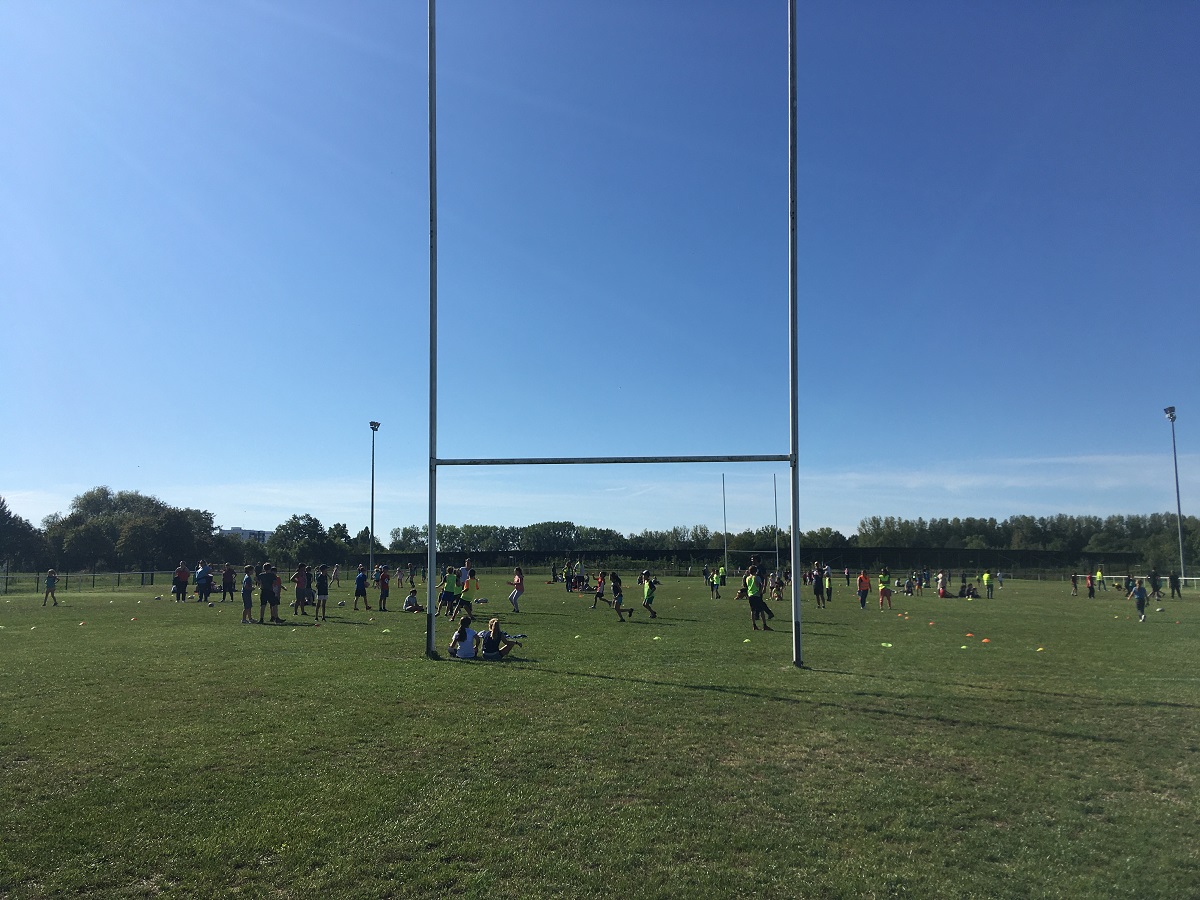 A quel âge inscrire mon enfant au rugby et quels sont les bienfaits ? 