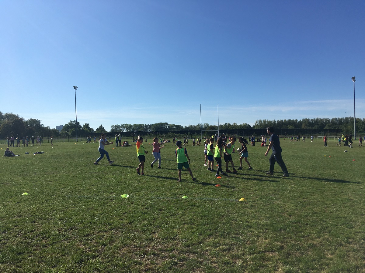 A quel âge inscrire mon enfant au rugby et quels sont les bienfaits ? 