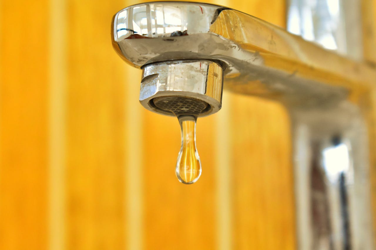 Alerte aux nitrates à Neuillé, Blou et Vivy : l’eau du robinet déconseillée aux femmes enceintes et aux nourrissons