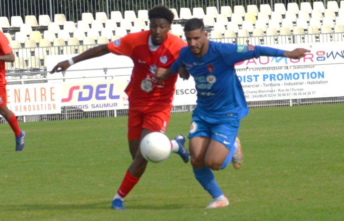 Saumur-Pouzaufes-foot - Saumur Kiosque