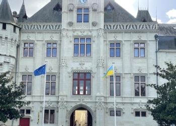 Guerre en Ukraine : Le soutien affiché des collectivités saumuroises