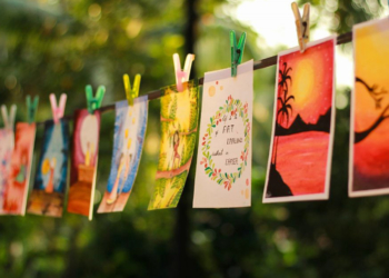 24 mars à Saumur : événement artistique éphémère « la Grande Lessive® » dans les Hauts Quartiers