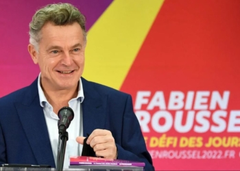 29 mars à Dampierre-sur-Loire. Une réunion publique du parti communiste autour de la candidature de Fabien Roussel