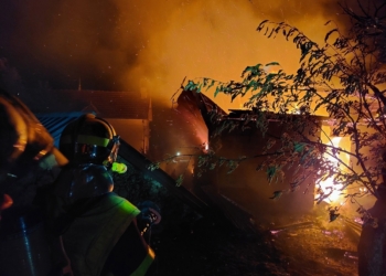 Chinonais. Les pompiers d’Indre-et-Loire longuement mobilisés sur un feu de hangar à Huismes