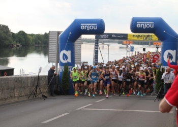 Saumur. Marathon de la Loire. Plus de 4 000 coureurs s’élancent des bords de Loire pour 42km (photos)