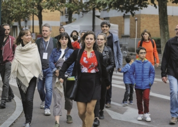 11 juin à Doué-en-Anjou. Théâtre en déambulation avec la pièce « Vivants »
