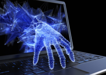 Dossier : Comment faire face aux cybermenaces en vacances ?