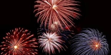 14 juillet : Avec la sécheresse, faut-il interdire les feux d’artifice ?