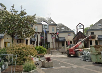 Saint-Hilaire-Saint-Florent. Rénovation de la mairie déléguée