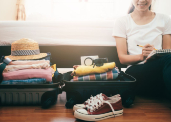 Dossier. Les aides et assistances pour partir en vacances : Service-Public vous explique