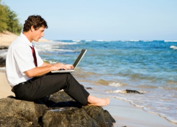 Météo du mercredi 6 juillet. Cet été, 63 % des Français feront du « bleisure » : business + leisure