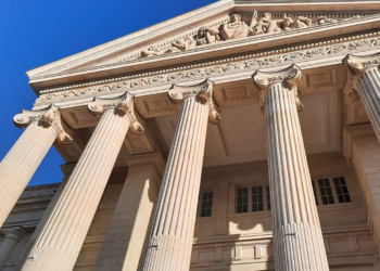 Saumur. Un prof de maths aurait initié un « cap ou pas cap » sexuel avec son élève de 13 ans