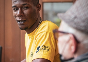Pays de la Loire : Près de 400 postes ouverts en Service Civique Solidarité Seniors