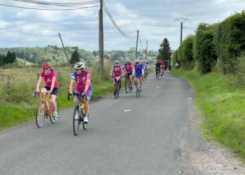 19 octobre à Saumur. Octobre Rose : Les marcheurs et cyclistes du Lien Rose feront escale à Saumur