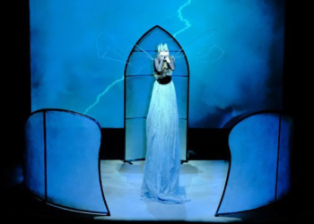 25 et 26 octobre à Saumur : Deux représentations de la République des abeilles au Théâtre le Dôme