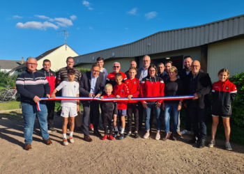 Longué-Jumelles. Vestiaires du stade de la Guiberderie : un belle réussite collective