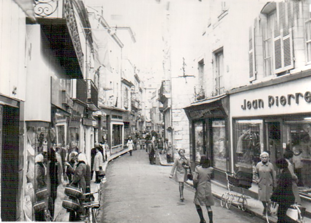 Saumur. Reconnaissez vous la ville des années 70 ? (photos)