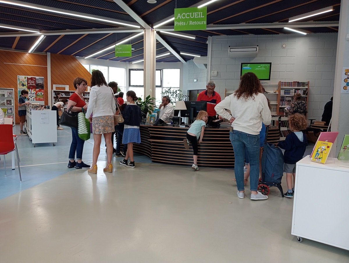 Saumur. La médiathèque reprend du service après plus d&rsquo;un an de travaux