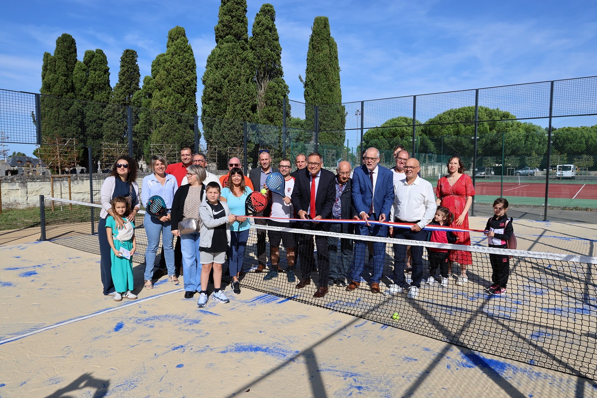 Le padel s’invite à Longué-Jumelles