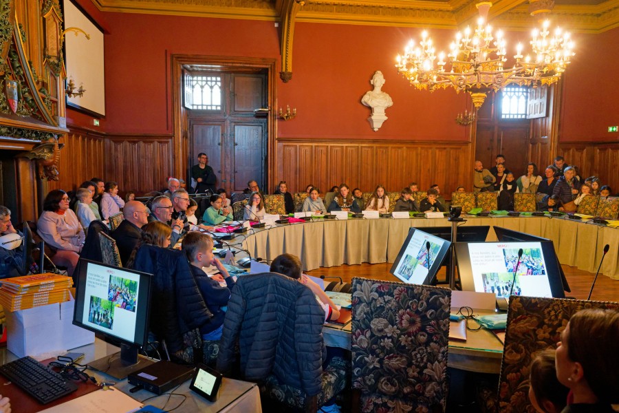 Saumur. Conseil Municipal des Enfants : Les anciens élus ont laissé place aux nouveaux