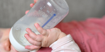 L’édito du Kiosque : Allô mamans, bébés !