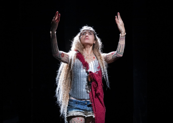 17 mars à Saumur. « Il n’y a pas de Ajar » : Un monologue drôle et profond qui questionne l&rsquo;Identité