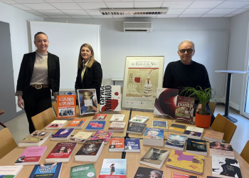 11 et 12 avril à Saumur. Plus de 100 auteurs, 20 cafés littéraires et 4 tables-rondes au menu du Livre et du Vin
