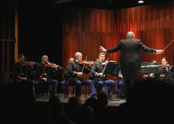 26 juillet à Cunault. L’Orchestre à cordes de la Garde républicaine en concert à la Prieurale de Cunault