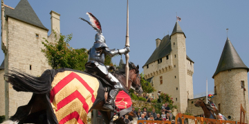 8 et 9 août à Lémeré. Un voyage au temps des chevaliers avec un tournoi de joutes au Rivau