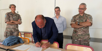 Saumur et Longué-Jumelle. Les écoles militaires et le collège Saint-Joseph s’engagent ensemble pour créer une nouvelle classe défense