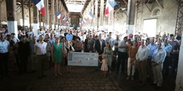 Les Écoles militaires de Saumur remettent 8 000 euros à Terre Fraternité au profit des blessés de l’armée de Terre