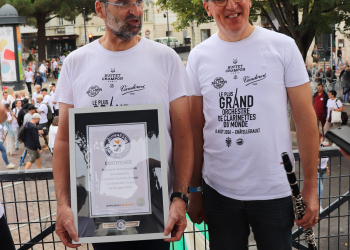 Saumur. Ce clarinettiste saumurois a décroché un record du monde !