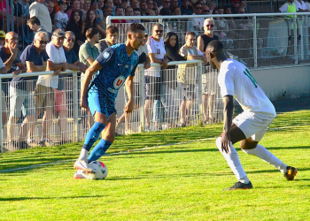 Football. N1. Saumur victime du réveil du Poiré S/vie : 2-0