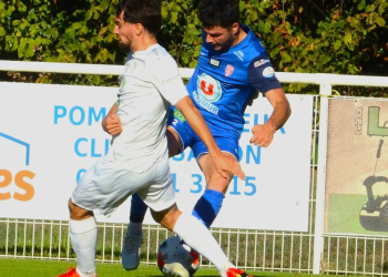 Football N1. Saumur s&rsquo;incline de peu à Saint Malo. 2-1.